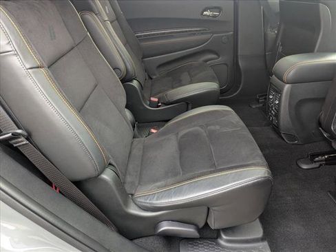 Used 2023 Dodge Durango R/T w/ Hemi Orange Plus Package image 21