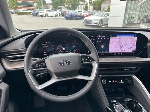 New 2025 Audi Q5 Premium image 15
