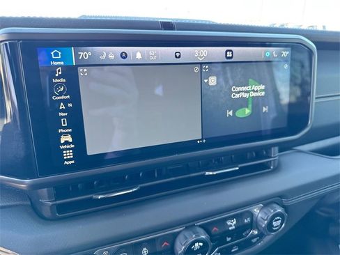 Used 2024 Jeep Wrangler Sahara w/ Technology Group image 16