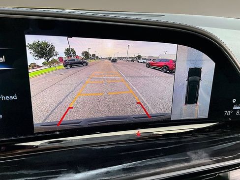 Used 2021 Cadillac Escalade ESV Sport w/ Driver Assist Tech Package AWD/4WD image 23