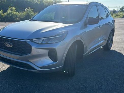 Certified 2023 Ford Escape ST-Line w/ Tech Pack #1 image 7