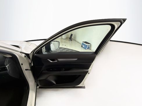 Used 2021 MAZDA CX-5 Touring FWD image 31