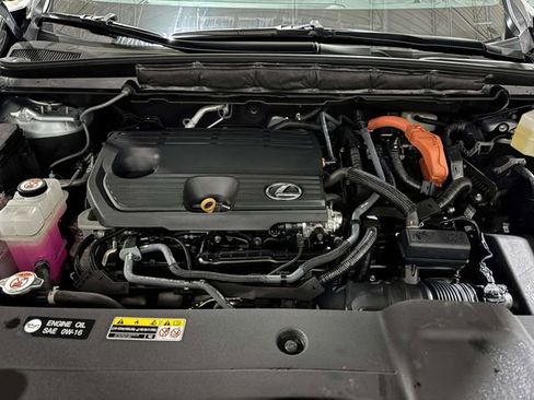 Used 2024 Lexus RX 350 w/ Convenience Package image 27