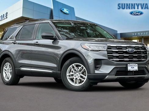 New 2025 Ford Explorer Active image 1