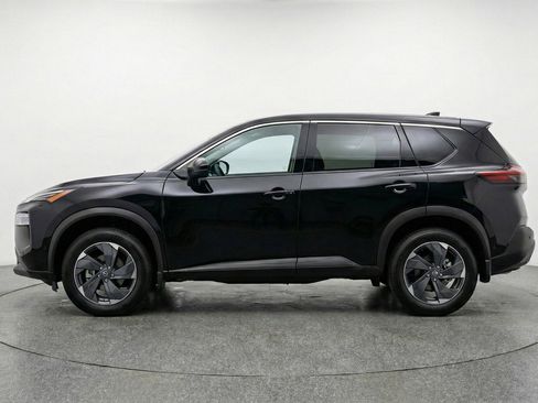 Used 2025 Nissan Rogue SV AWD/4WD image 5