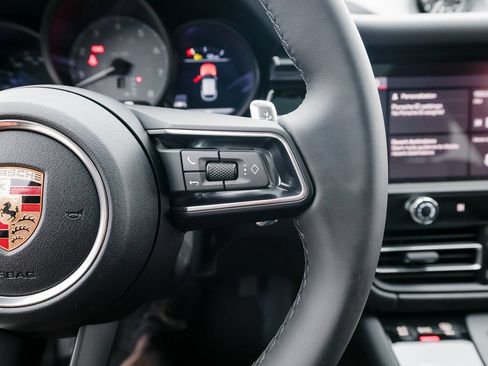 Certified 2026 Porsche Macan S AWD/4WD image 16