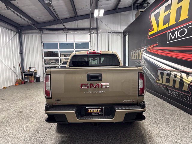 Used 2022 GMC Canyon AT4 w/ Trailering Package AWD/4WD image 19