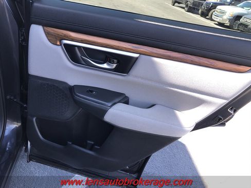 Used 2017 Honda CR-V EX image 19
