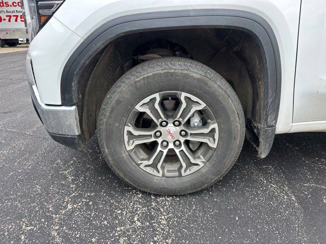 Used 2026 GMC Sierra 1500 SLT AWD/4WD image 19