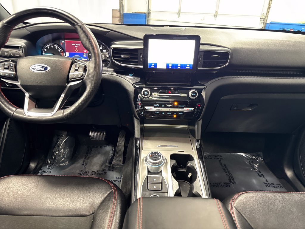 Certified 2022 Ford Explorer ST-Line w/ Class IV Trailer Tow Package AWD/4WD image 19