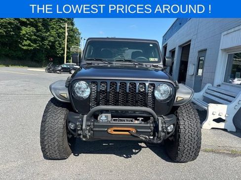 Used 2021 Jeep Gladiator Sport AWD/4WD image 2