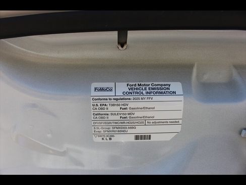 Used 2025 Ford Transit 250 148 Medium Roof w/ Load Area Protection Package image 29