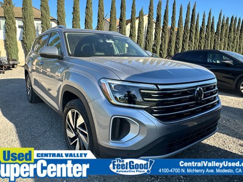 Used 2024 Volkswagen Atlas SEL image 1
