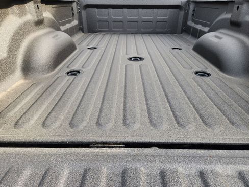 New 2026 RAM 3500 Laramie AWD/4WD image 27
