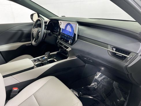 Used 2025 Lexus RX 350 Premium image 28