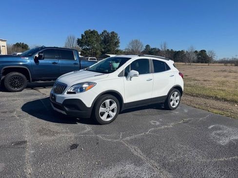 Used 2016 Buick Encore Base image 1