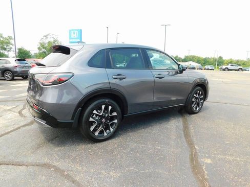 Used 2026 Honda HR-V EX-L image 3