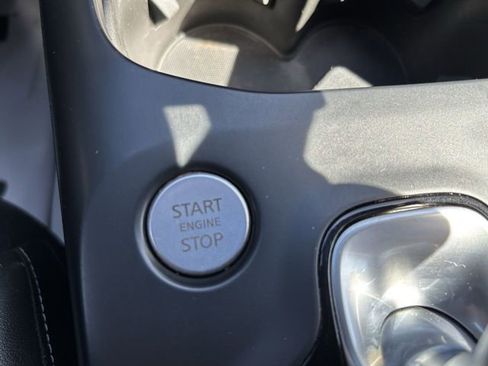 Used 2019 INFINITI QX50 Essential w/ Premium Heat Package image 16