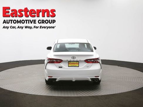 Used 2024 Toyota Camry SE image 35