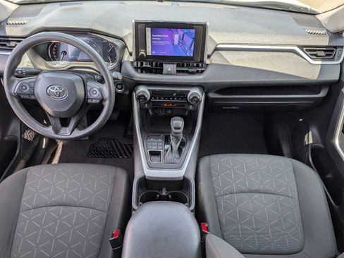 Used 2024 Toyota RAV4 XLE image 4