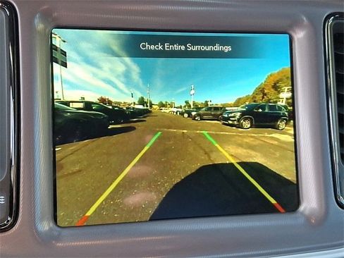 Used 2022 Dodge Challenger R/T w/ Plus Package image 16