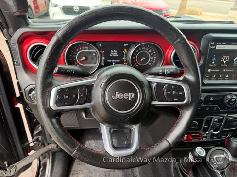 Used 2021 Jeep Gladiator Rubicon AWD/4WD image 19