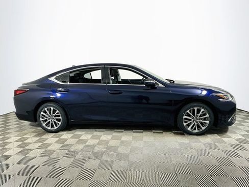 Used 2023 Lexus ES 350 w/ Accessory Package (Z2) FWD image 2