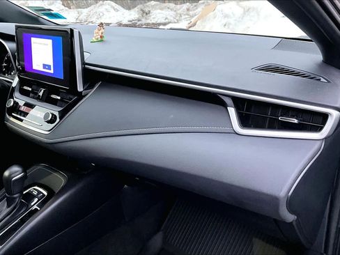 Certified 2024 Toyota Corolla SE image 17