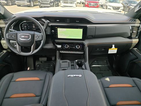 New 2026 GMC Sierra 2500 AT4 w/ AT4 Premium Plus Package image 6