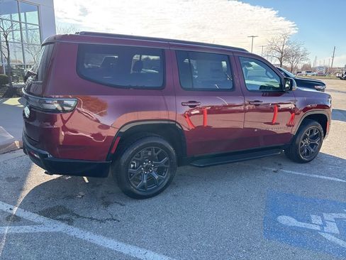 New 2026 Jeep Grand Wagoneer Limited image 32