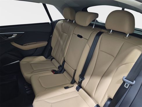New 2025 Audi Q8 Premium Plus image 13