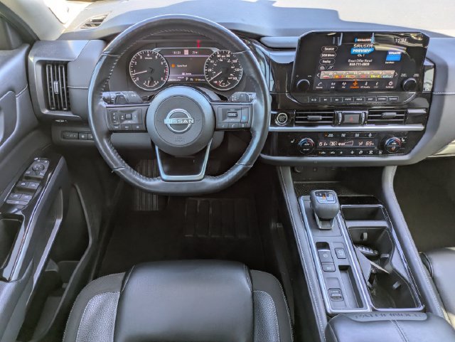 Used 2022 Nissan Pathfinder SL w/ SL Premium Package FWD image 11