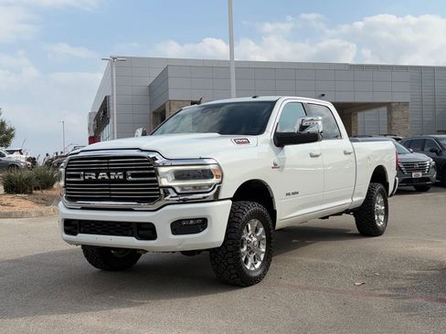 Used 2024 RAM 2500 Laramie w/ Safety Group AWD/4WD image 7