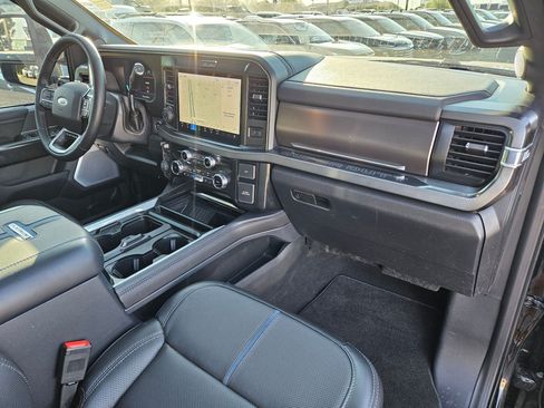 Used 2026 Ford F350 Platinum w/ Tremor Off-Road Package AWD/4WD image 35