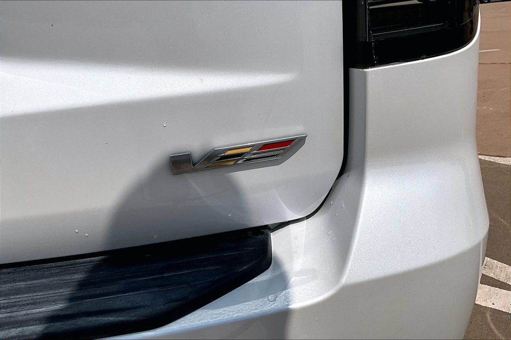 Certified 2024 Cadillac Escalade V AWD/4WD image 34