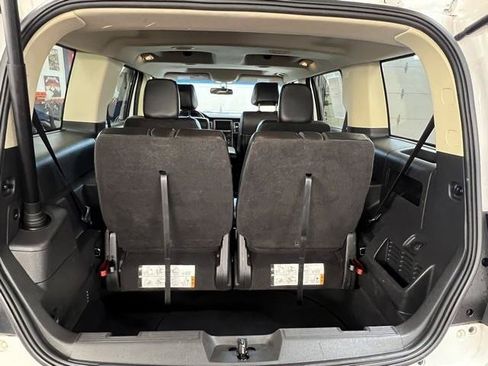 Used 2019 Ford Flex SEL w/ Equipment Group 202A AWD/4WD image 9