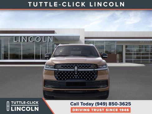 New 2025 Lincoln Navigator Black Label image 6