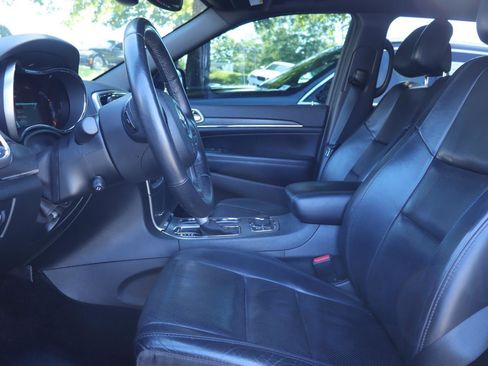 Used 2018 Jeep Grand Cherokee Limited w/ Luxury Group II AWD/4WD image 10