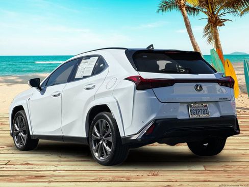 Used 2024 Lexus UX 250h F Sport FWD image 4