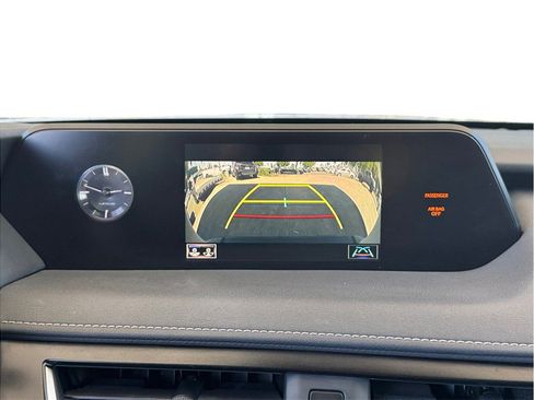 Used 2021 Lexus UX 250h w/ Accessory Package (Z2) AWD/4WD image 16