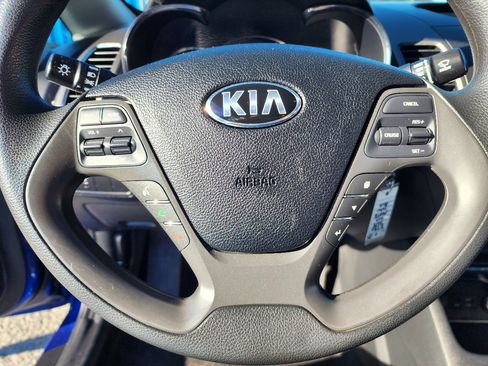 Used 2018 Kia Forte LX w/ LX Popular Package image 16