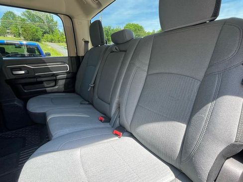 Used 2020 RAM 2500 Big Horn w/ Level 1 Equipment Group AWD/4WD image 20