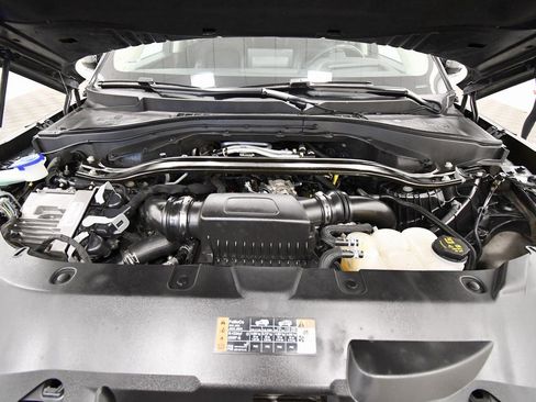 Used 2023 Lincoln Aviator Reserve w/ Equipment Group 201A image 12