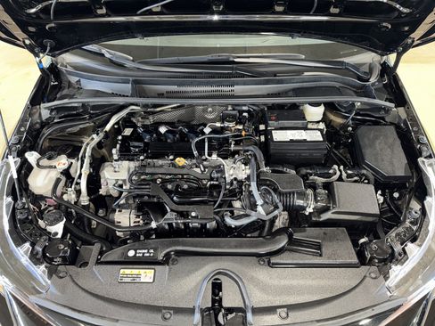 Used 2025 Toyota Corolla LE image 33