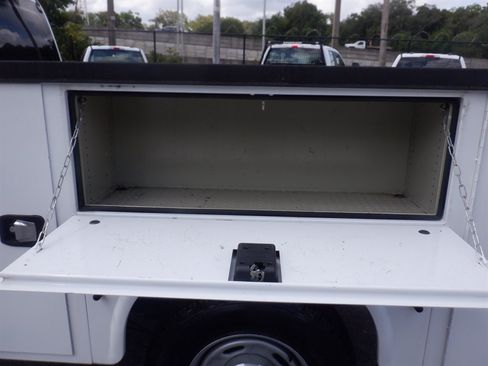 Used 2021 Ford F250 XL w/ Power Equipment Group RWD image 13