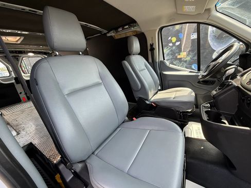 Used 2019 Ford Transit 250 148 Low Roof RWD image 27