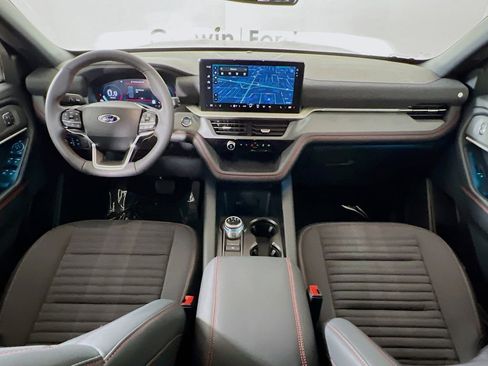 New 2026 Ford Explorer ST-Line w/ ST-Line Street Pack image 7