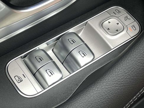 New 2026 Mercedes-Benz GLE 580 4MATIC image 31