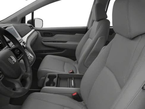Used 2018 Honda Odyssey EX-L image 9