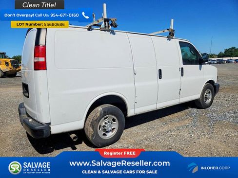 Used 2018 Chevrolet Express 2500 RWD image 4